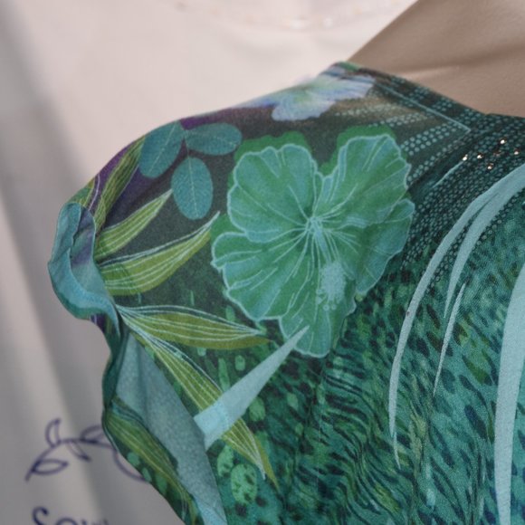 Jane Ashley Woman Floral Blouse, Watercolors, Size 2X - Picture 12 of 14